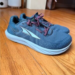 Altra x Smartwool limited edition Escalante 4